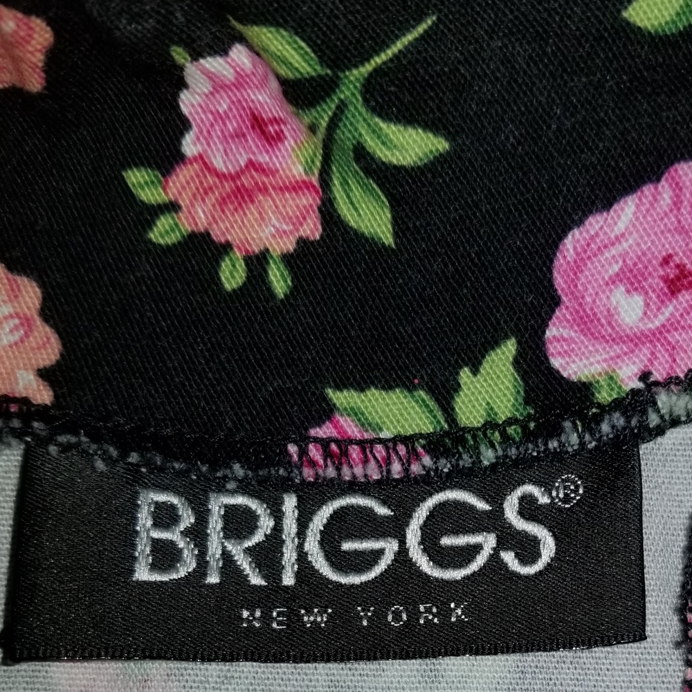 Skirt 🌸🌹Pink Roses🌹🌸 Size S - Picture 7 of 7